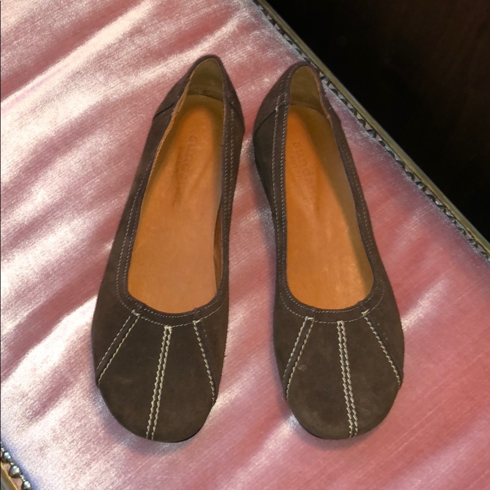 Sundance Brown Suede Loafers Size 37.